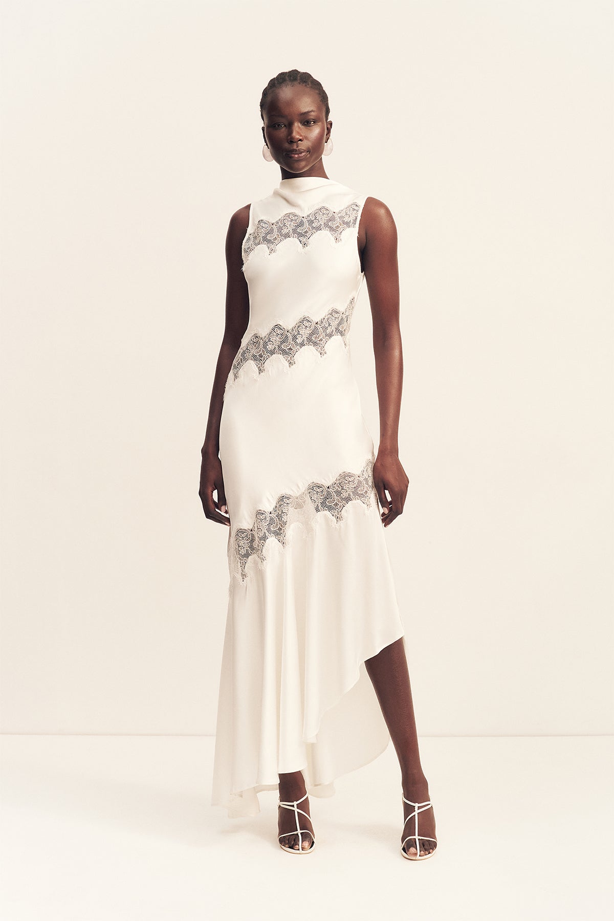Shona Joy Simona Asymmetrical Panelled Maxi Dress in White - size Aus 12/US 8 Shona Joy Simona Asymmetrical Panelled Maxi Dress in White - size Aus 12/US 8