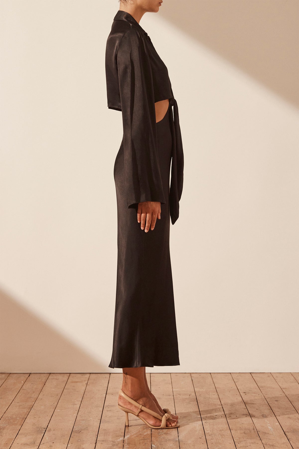 Ivory & Black Midi-Length Sheath Dress – Jolie Vaughan Mature