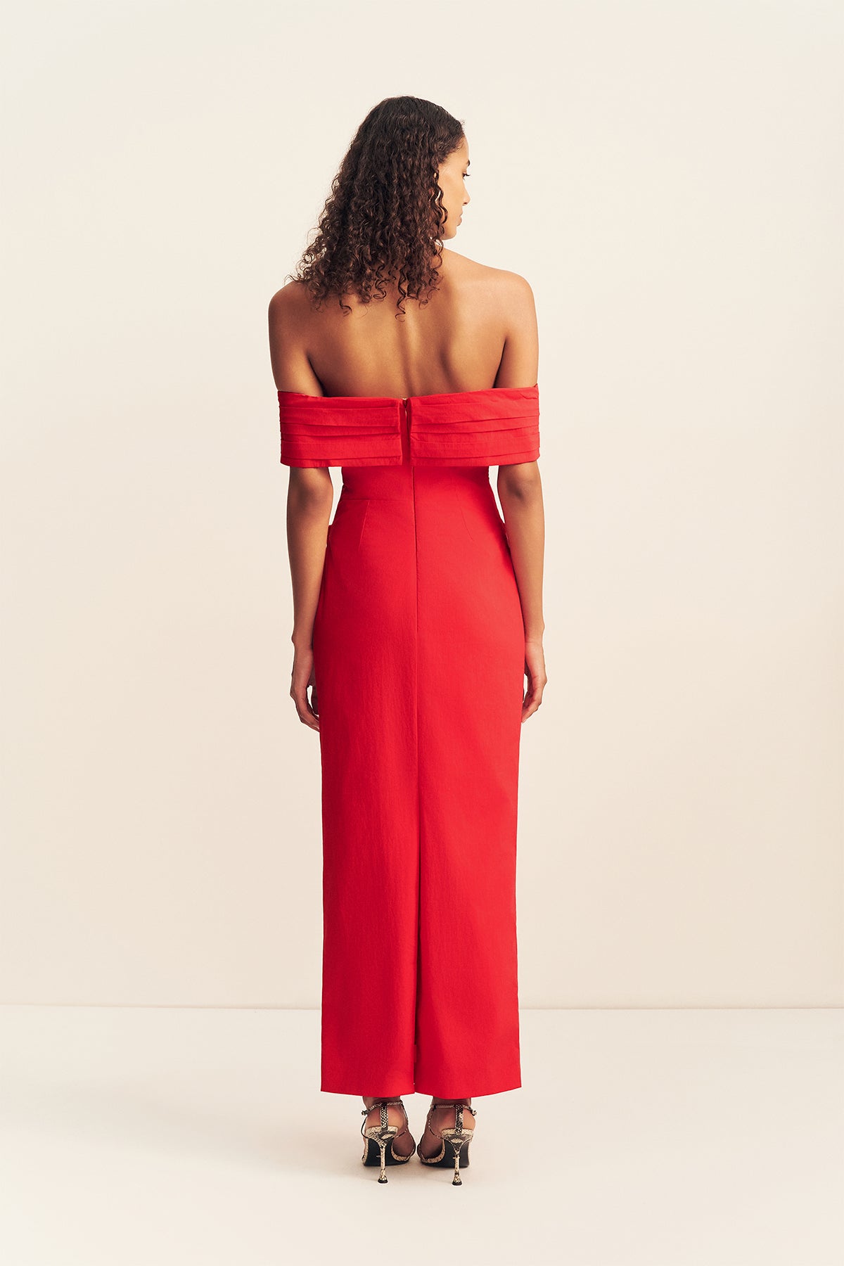 Campbell Off Shoulder Fitted Maxi Dress | Goji | Dresses | Shona