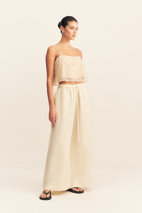 EVERLY CROP CAMI - MACADAMIA