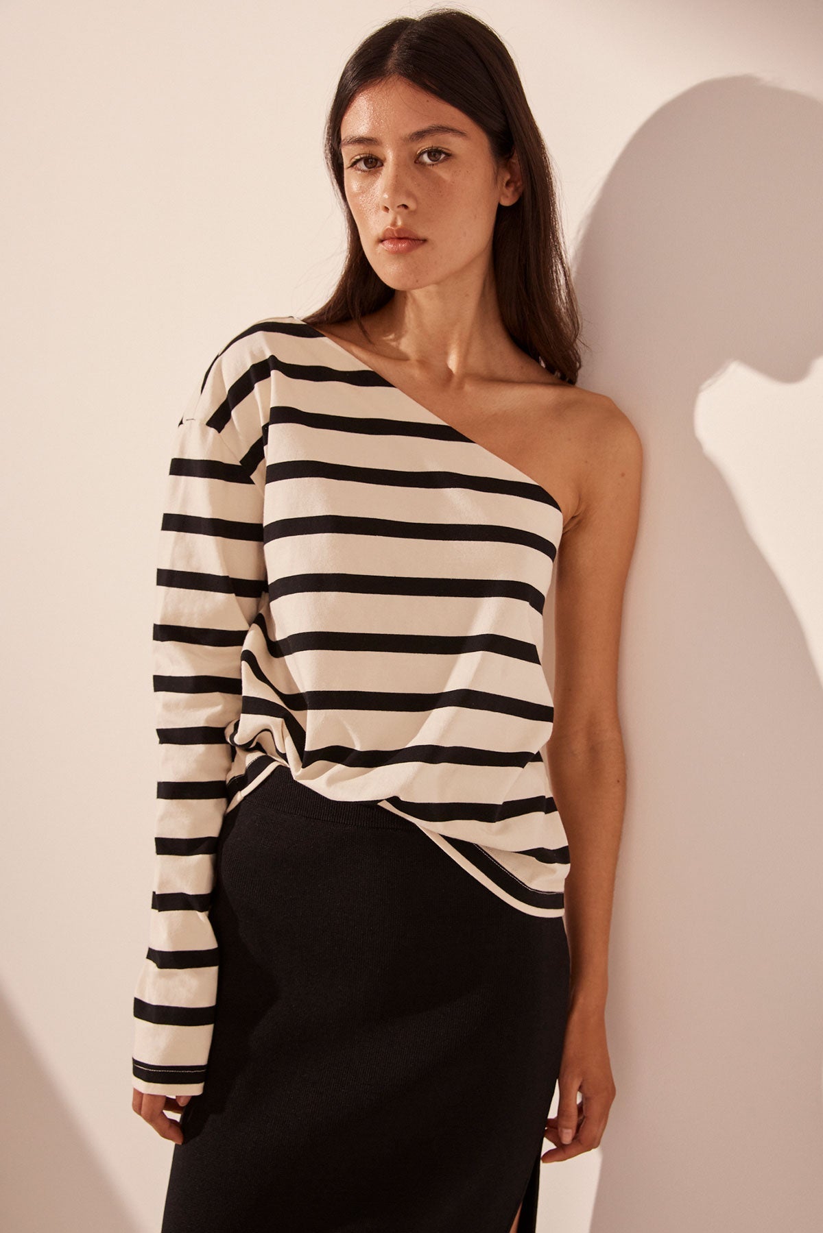 One shoulder striped top best sale