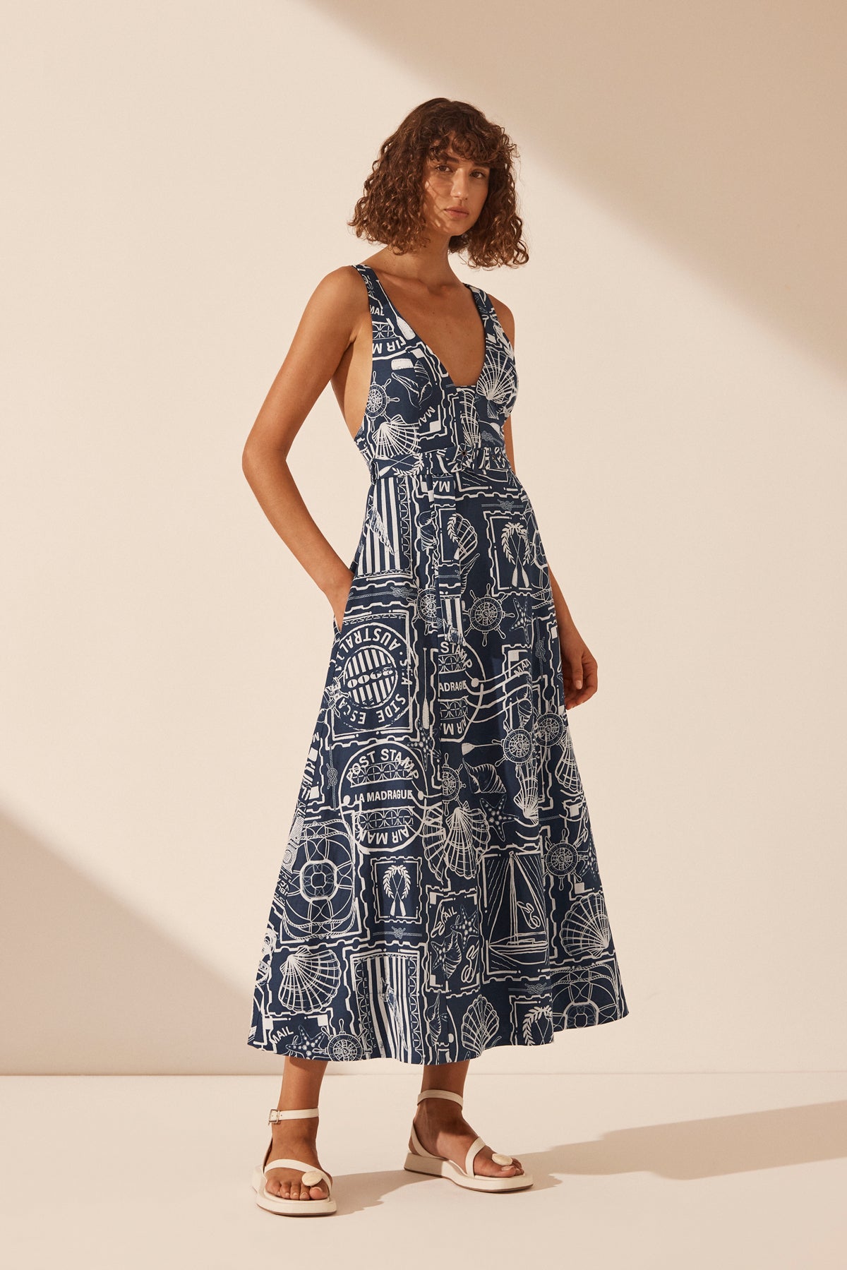 Amelie Linen Plunged Panelled Midi Dress | Navy/Ivory | Dresses