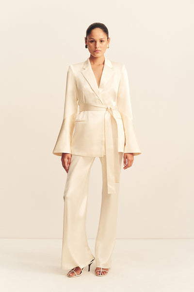 171_LA_LUNE_Flared_Sleeve_Belt