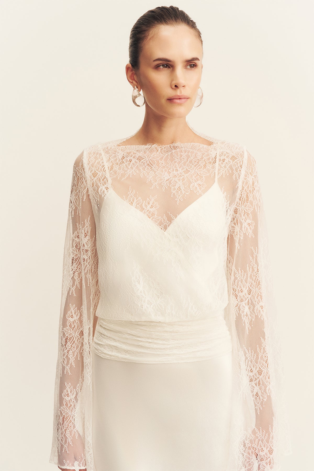 【glamlips】Lace Flare Cuff Tassel Tops Lace Bell Sleeve Crop Top Tie Front White Lace Festival Clothing