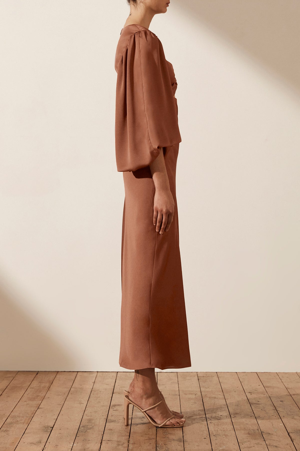 Luxe Twist Front Balloon Sleeve Midi Dress | Mocha | Dresses