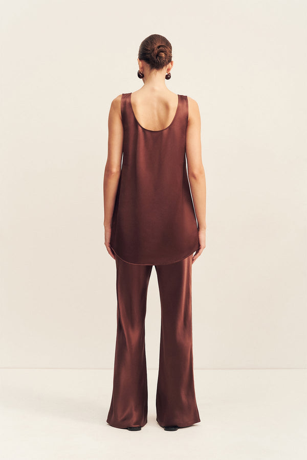 SAVANNA SCOOP NECK TOP - COFFEE
