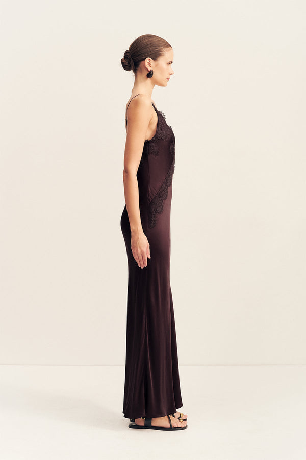jorie lace mom dress Bridesmaid Dress Guide for Every Wedding Style ROOLEE