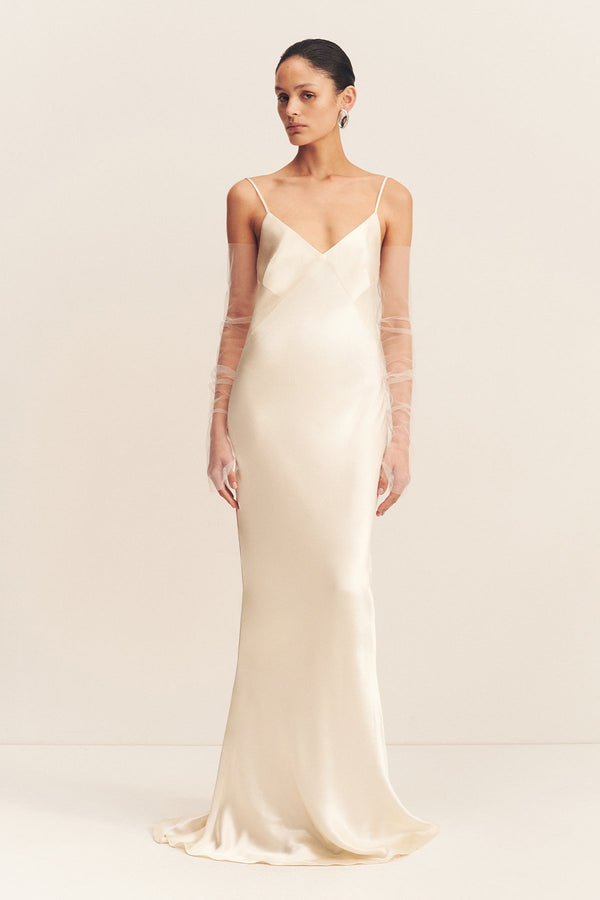 CIRRUS TULLE GLOVES_F