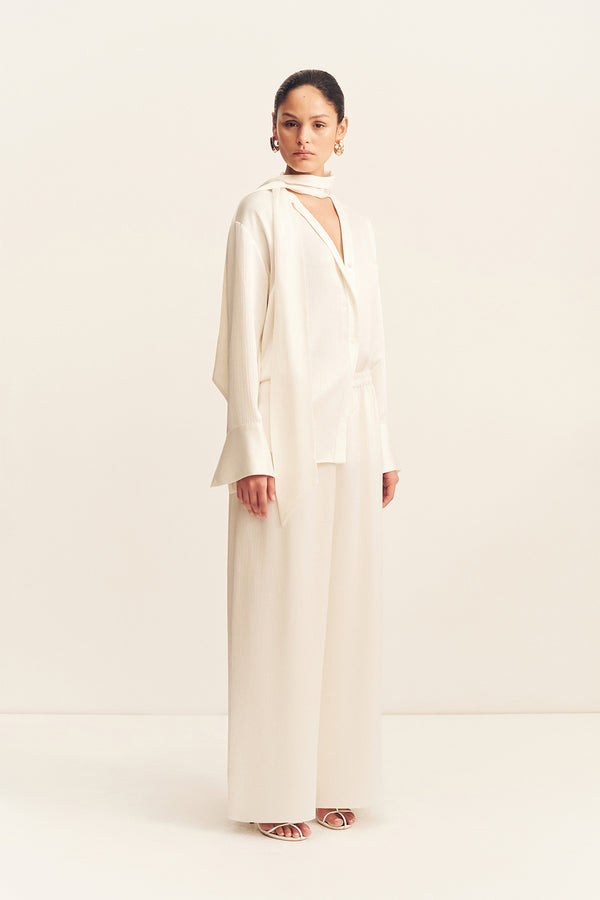 HUXLEY TEXTURED SCARF SHIRT - VANILLA