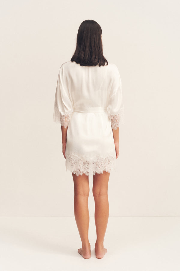 LUSTRE LACE ROBE - IVORY_B