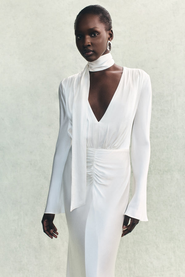 Shona Joy - La Lune Plunged Long Sleeve Maxi Dress - White - Bridesmaids Dress Shona Joy - La Lune Plunged Long Sleeve Maxi Dress - White - Bridesmaids Dress