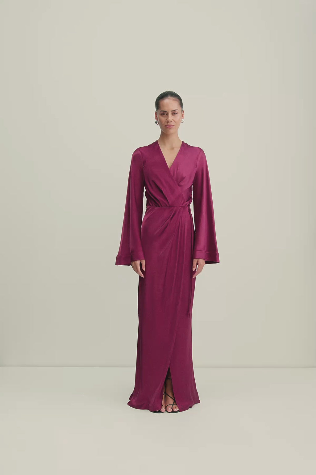 long sleeve jersey wrap dress Shona Joy - La Lune Maxi - Shiraz SILVER FOIL 069